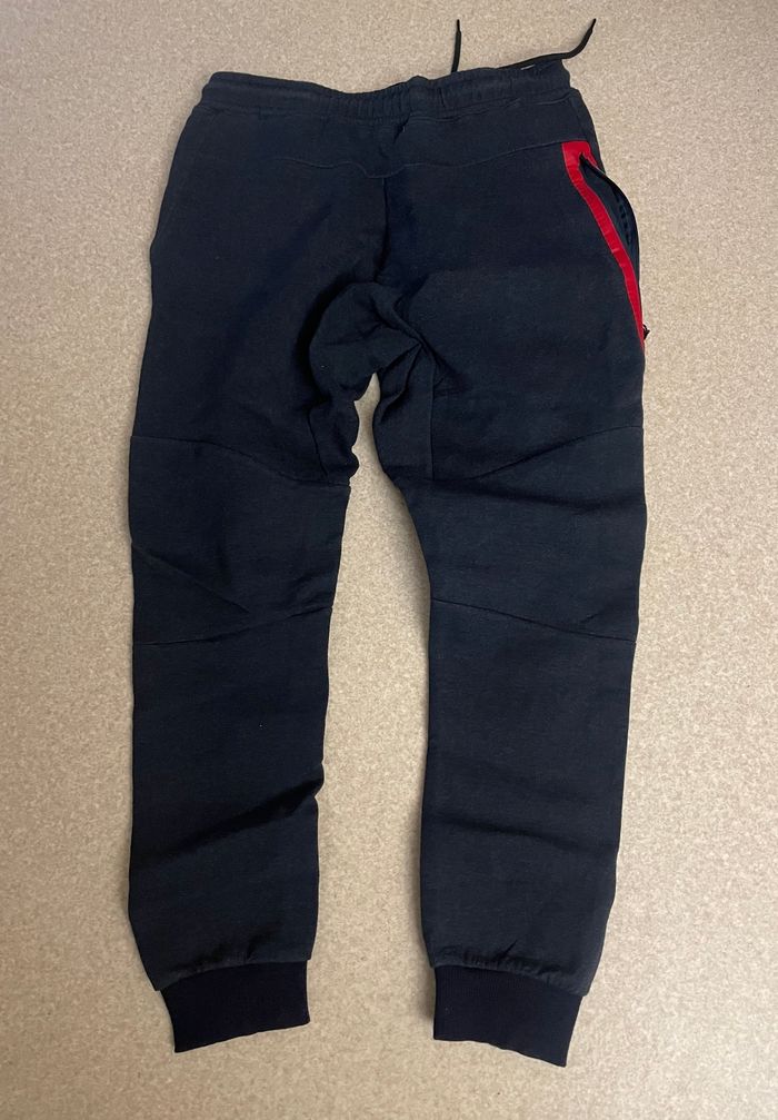 Bas de survetement  homme Nike taille S bleu marine très bon etat - photo numéro 2