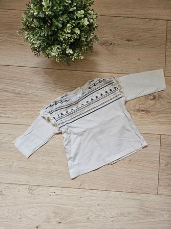Tee shirt beige Lulu castagnette 6 mois Neuf 🌸