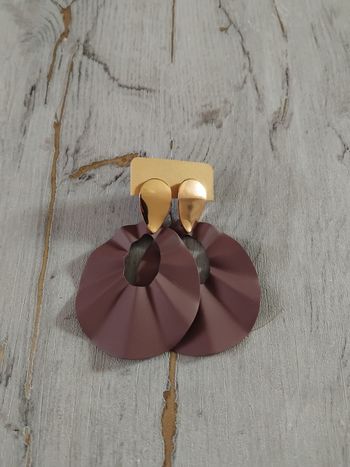 Boucles d'oreilles neuves