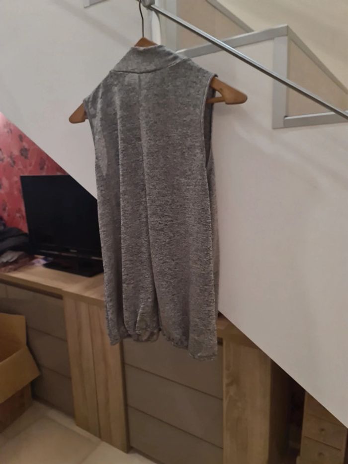 Tee-shirt sans manches MIM taille 40 - photo numéro 6
