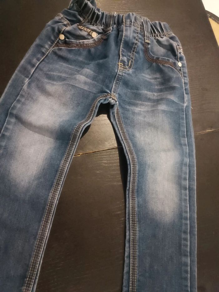 Jean 2/3 ans - photo numéro 2