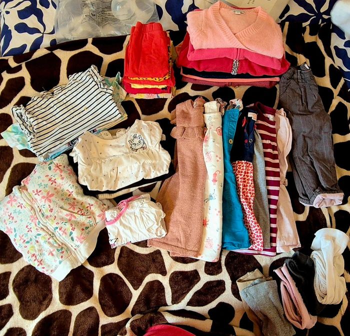 Gros lot vêtements 18 mois plutôt automne/hiver - photo numéro 2