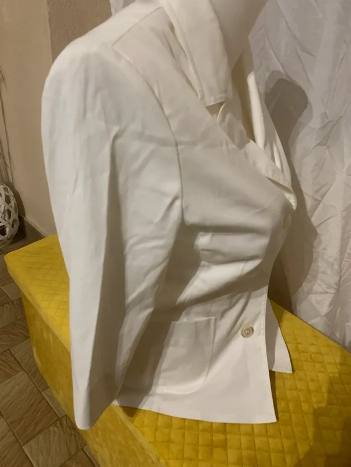 Blazer Lucia blanc manches 3/4 polyester /coton taille 40 très bon état - photo numéro 6