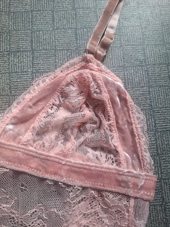 Body dentelle rose sexy - photo numéro 2