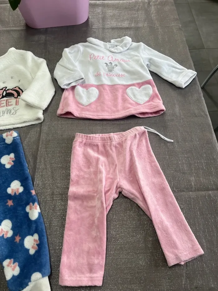 Pyjama taille 6 mois - photo numéro 3