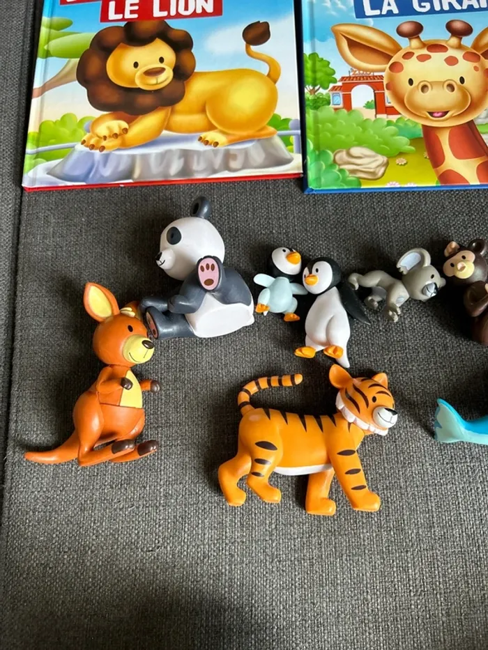 Lot de livres et figurines animaux de la collection mes animaux du zoo - photo numéro 8