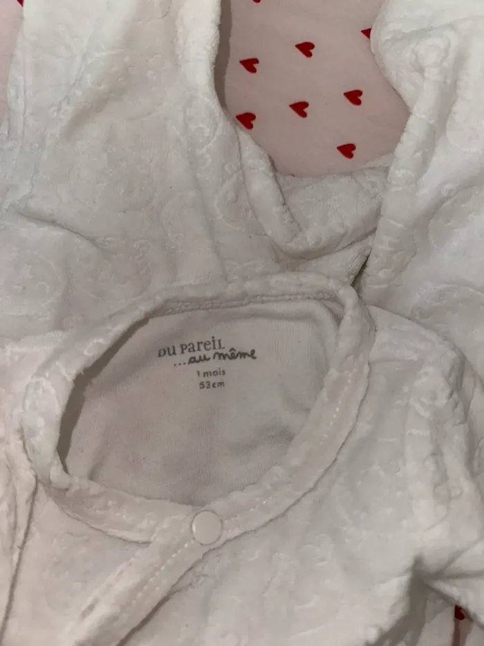 Pyjama blanc - photo numéro 3