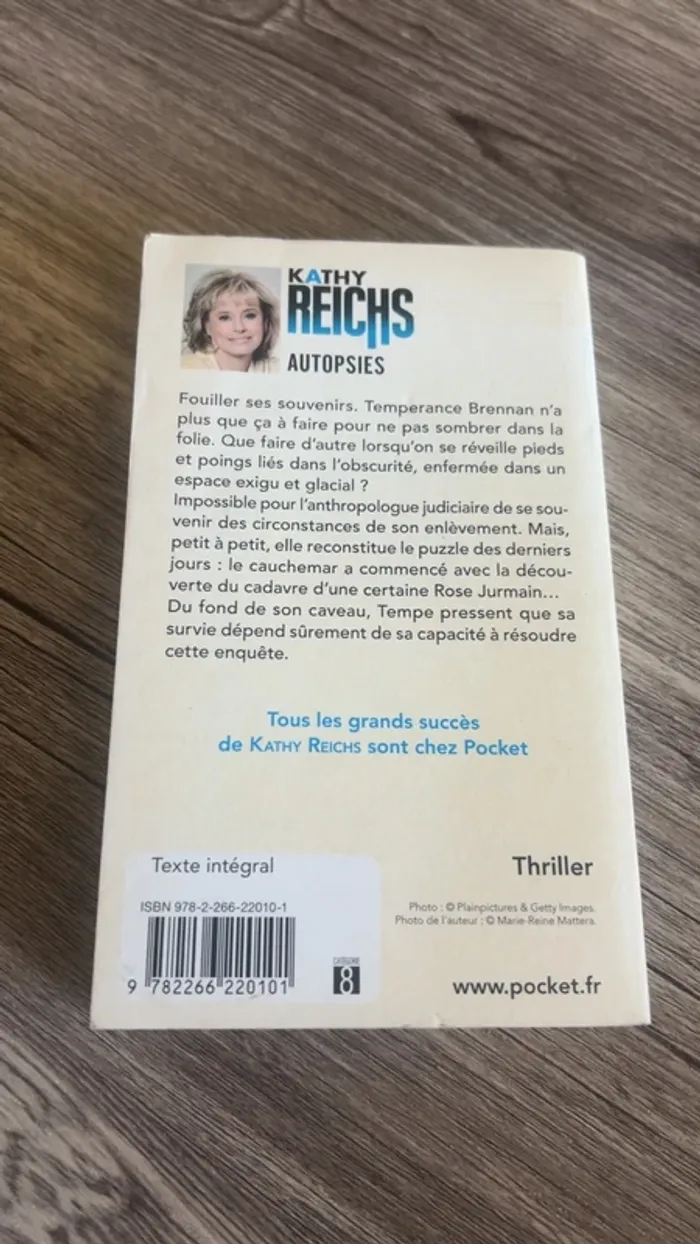 Livre Kathy Reichs - Autopsies - photo numéro 2