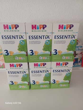 Lait  hipp combiotic biologique essentia  3 . neuf. 