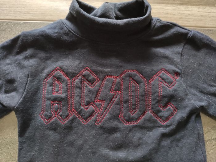 Lot 2 t-shirts manches longues col roulé taille 9 mois - photo numéro 4