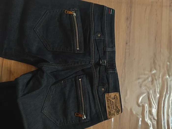Jeans skinny Diesel – S – Marine – État : Excellent - photo numéro 3