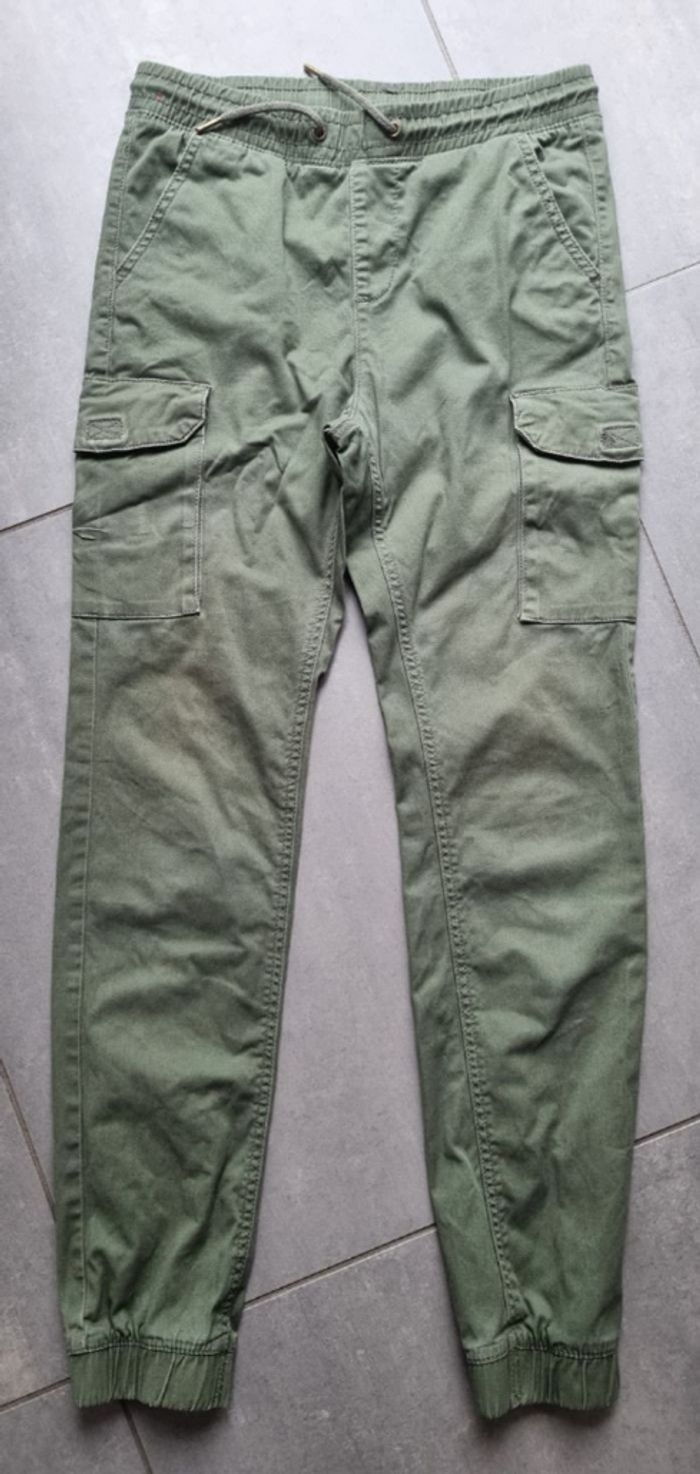 Lot de 2 pantalons type cargo 14ans - photo numéro 2