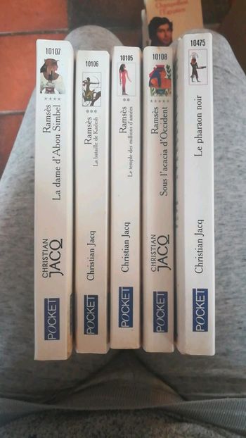 Lot de 5 livres de Christian jacq