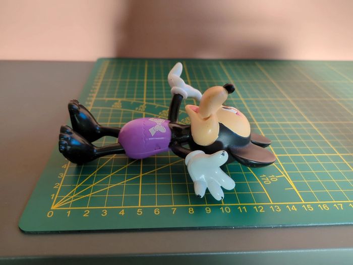 Figurine Disney Minnie - photo numéro 4