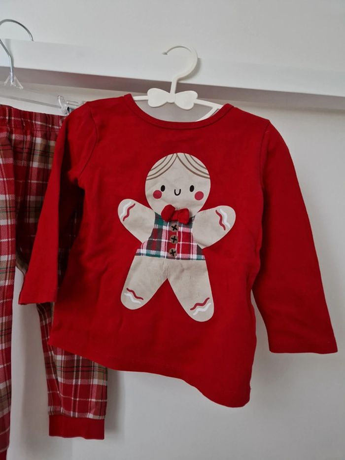 Ensemble Pyjamas pain d'épice à carreaux rouge marron 18-24mois Très bon état - photo numéro 3
