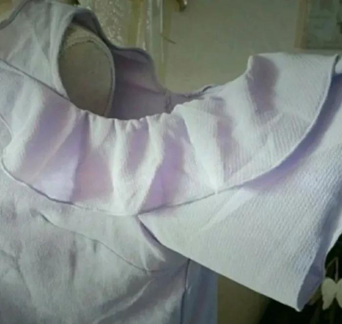Blouse épaules dénudées Volantée lilas/parme Atmosphère Taille 46 Neuf - photo numéro 3