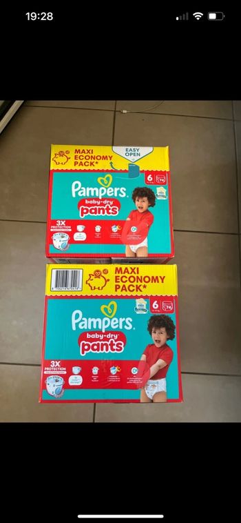 Couche bébé pampers taille 6pants