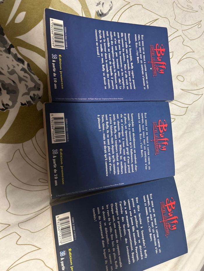 3 livres Buffy contre les vampires - photo numéro 3