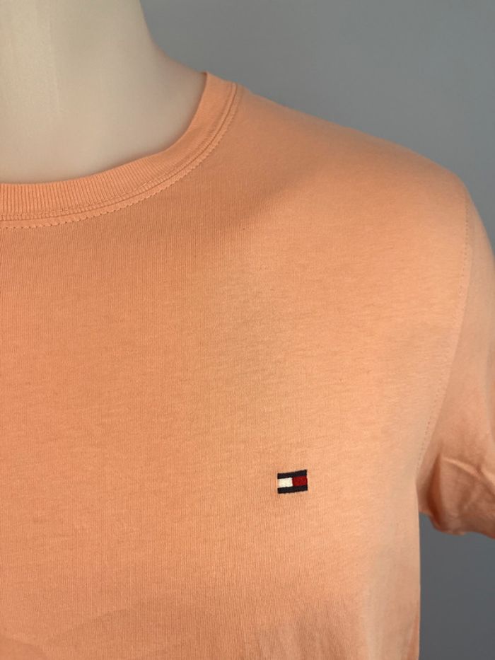 T-shirt Tommy Hilfiger rose clair – taille S – 100 % coton – basique chic - photo numéro 2