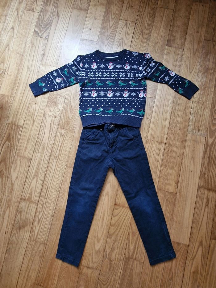 🎄 Ensemble garçon 6 ans – pull de Noël & pantalon bleu marine 👦
