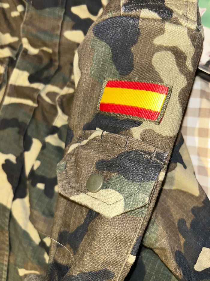 Veste/chemise armée espagnole , chaqueta/camisa ejército española - photo numéro 3