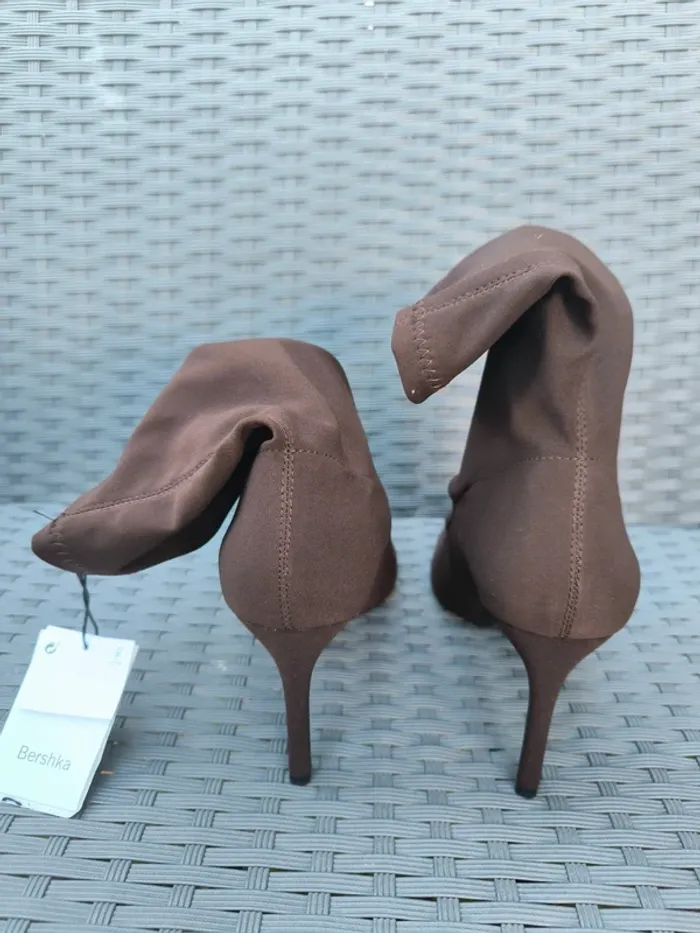 Bottines chaussettes à talons marron femme Bershka Taille 39 Neuf - photo numéro 5