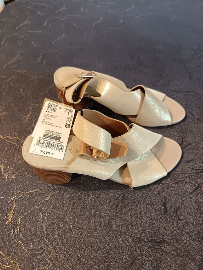 Sandales cuir Monoprix 36 - photo numéro 3