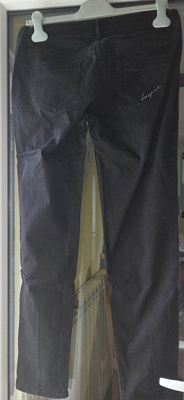 Jean's Desigual Jean's droit noir, pas de poche devant et 2 poches arrière - photo numéro 2