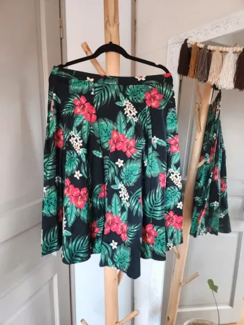 Jupe collectif tiki