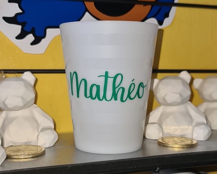 Gobelet en plastique