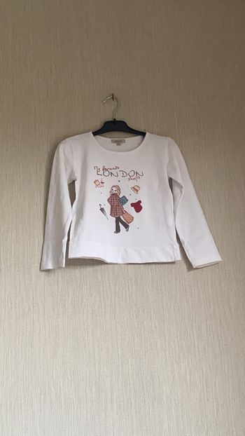 T-shirt blanc avec fille