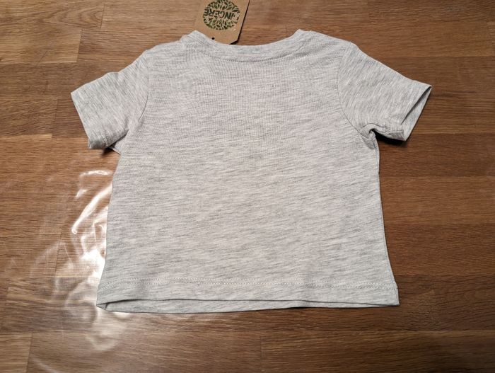 T-shirt garçon 3 mois Neuf avec étiquette - photo numéro 5