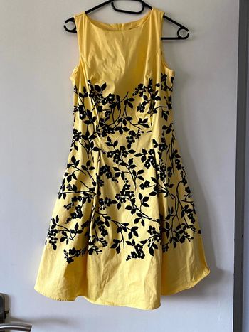 Robe jaune fleurie Orsay Taille 38