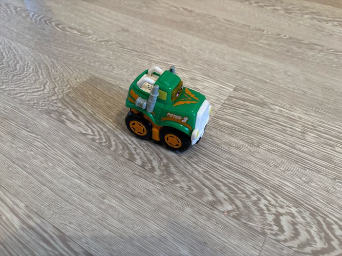 Voiture à friction - photo numéro 3