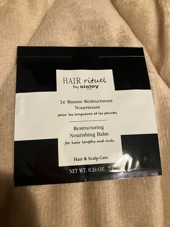 Sisley HAIR rituel  Le Baume Restructurant Nourrissant 