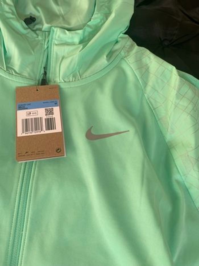 Veste nike running division miller M neuf avec etiquette authentique - photo numéro 5