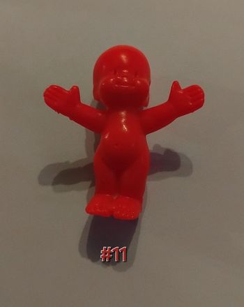 👶 Babies - Figurine Vintage #11 - rouge orangé