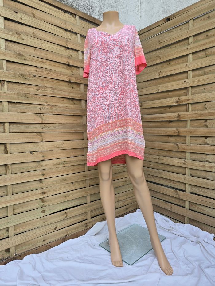 Petite robe droite y2k 🍒It hippie🍒taille convient jusqu'au 38