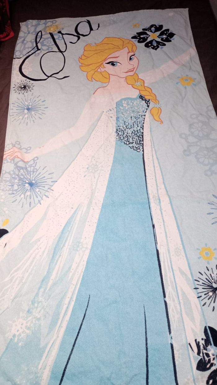 Serviette de plage la reine des neiges