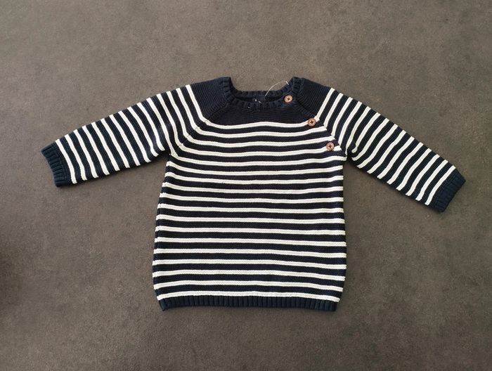 Pull rayé marinière taille 18 mois