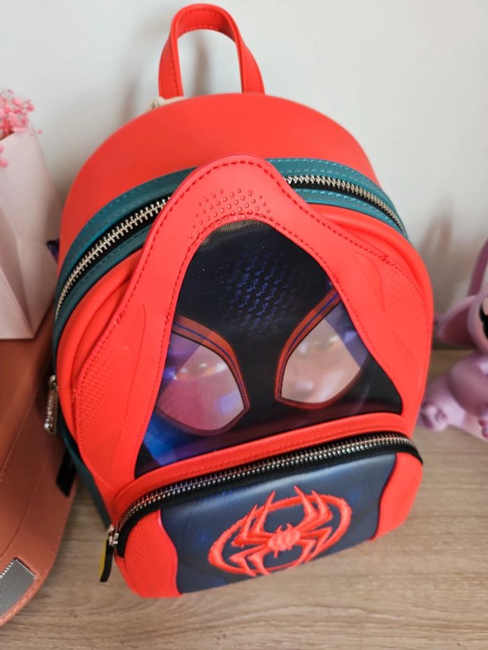 Loungefly Miles Morales <3 - photo numéro 9
