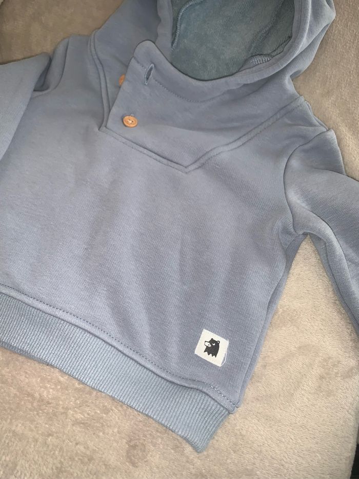 Sweat a capuche - photo numéro 4