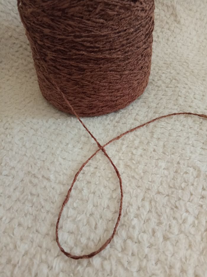 1 Bobine de Fil à Tricoter Fantaisie Marron (600g) - photo numéro 3