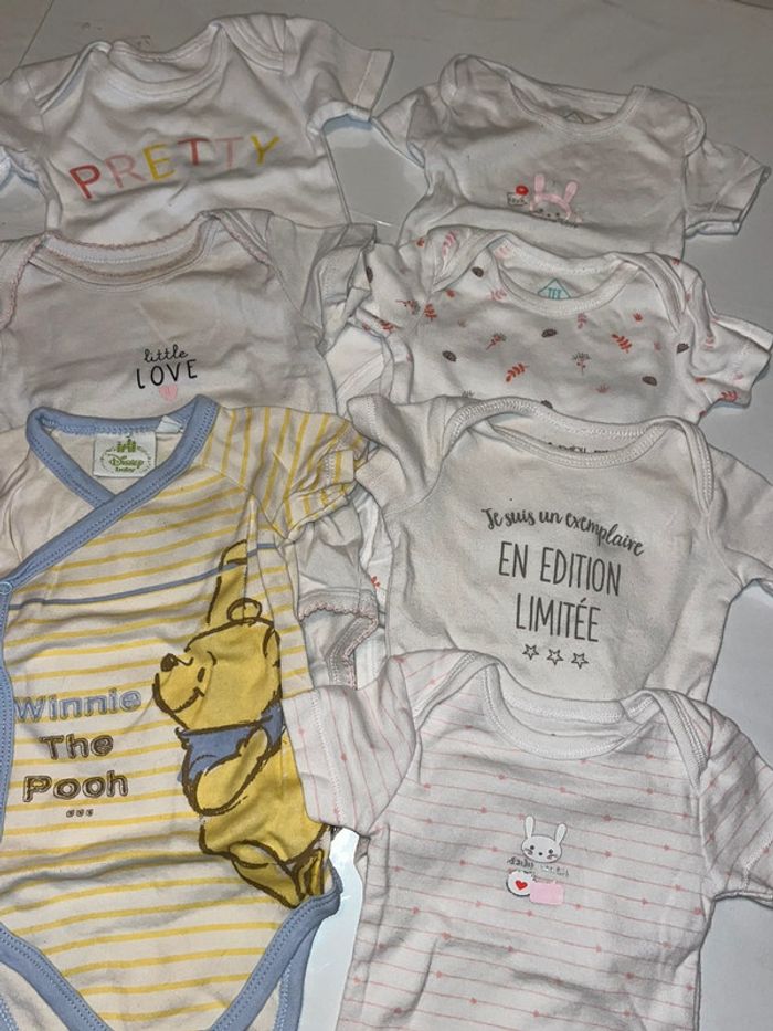 Lot body mc 6 mois - photo numéro 2