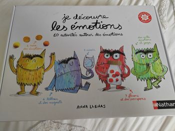 Coffret Nathan je découvre les émotions