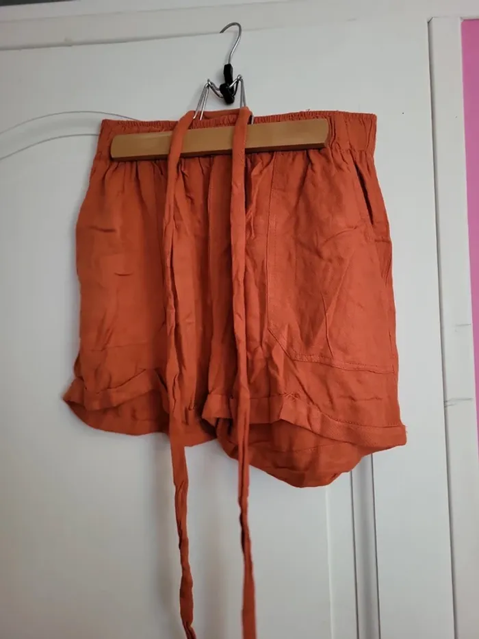 Short viscose orange 34