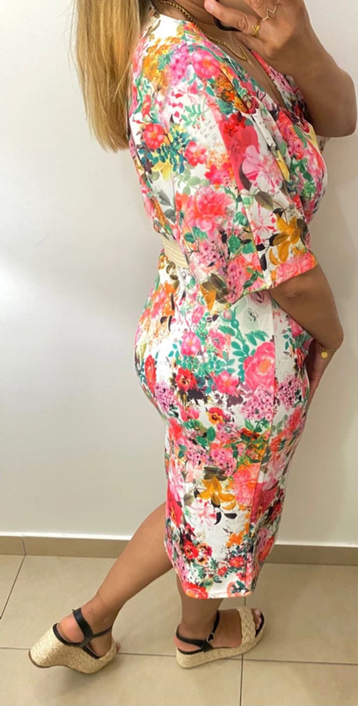 Robe Chic Col V Fleurie Taille 40 - photo numéro 6