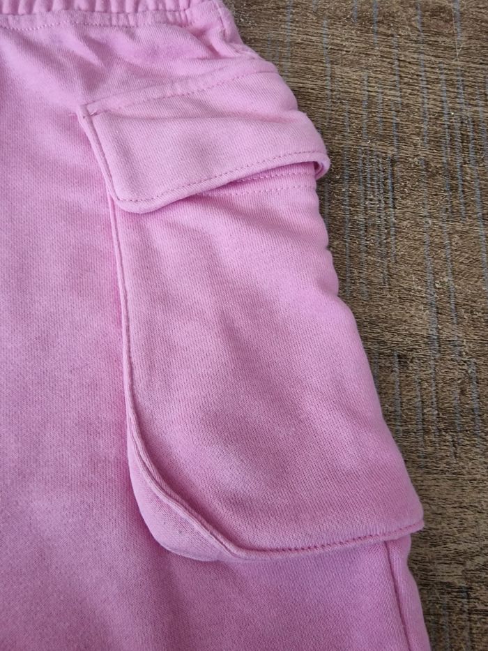 Joli short a poche rose - photo numéro 3