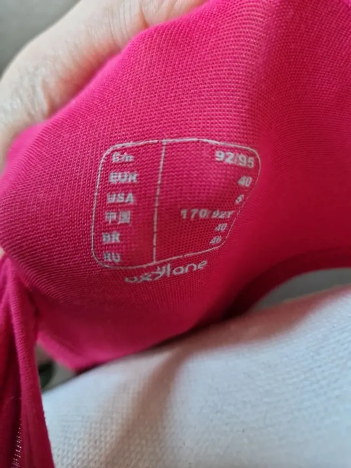Débardeur Decathlon taille S - photo numéro 3