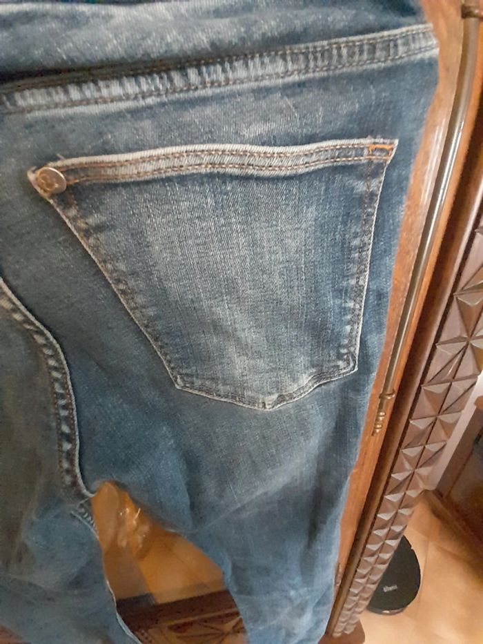 Jeans bleu délavé - photo numéro 3